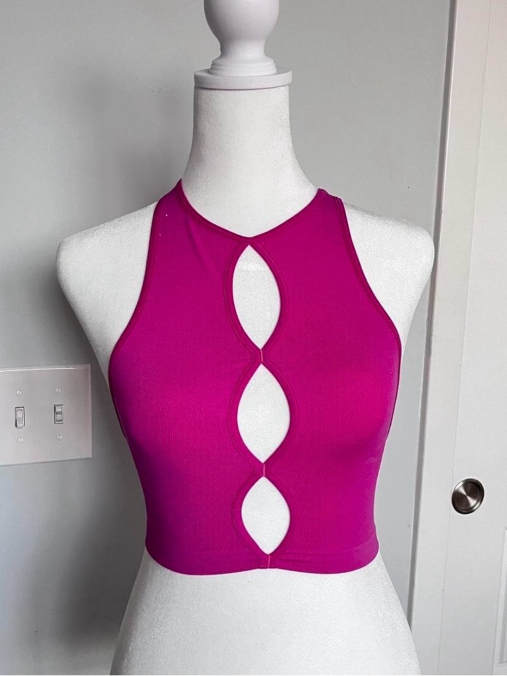 Urban Outfitters Fuchsia Front-Cutout Racerback Crop Top